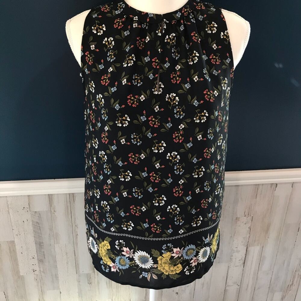 Loft Floral Semi Sheer Sleeveless Keyhole Flowy